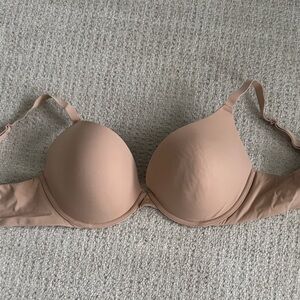 Skims  Nude T-Shirt push up  Bra - 38D